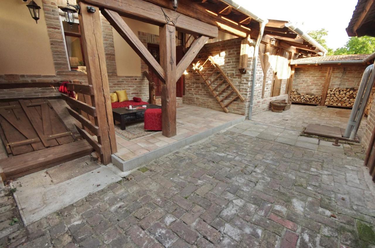 Villa Rusztika غيولا المظهر الخارجي الصورة